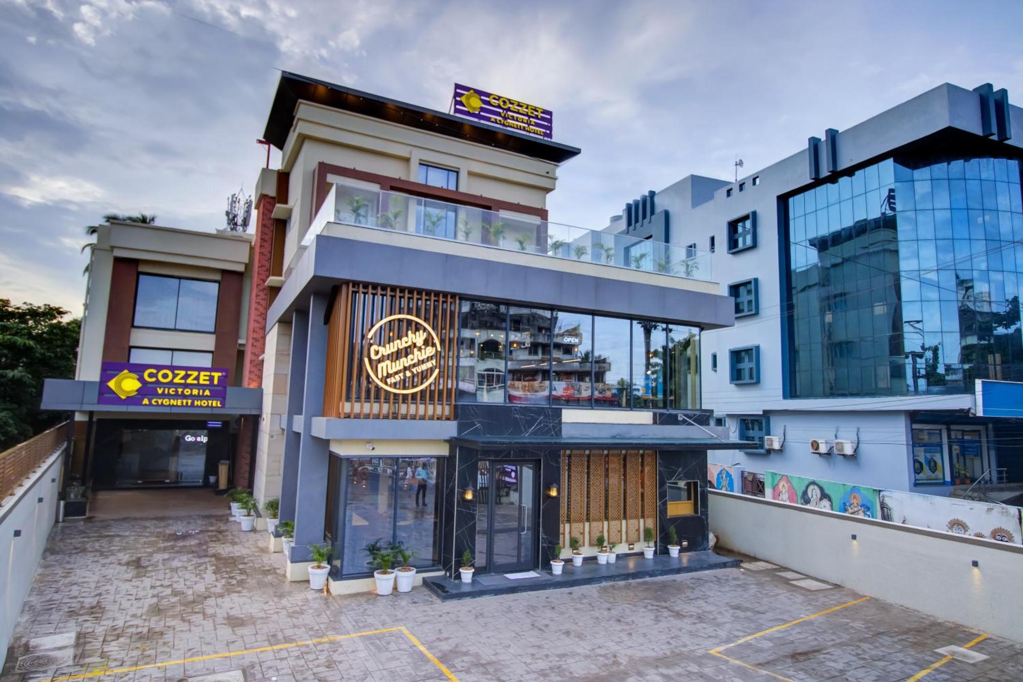 Cozzet Victoria Hotel Bhubaneswar Exterior photo