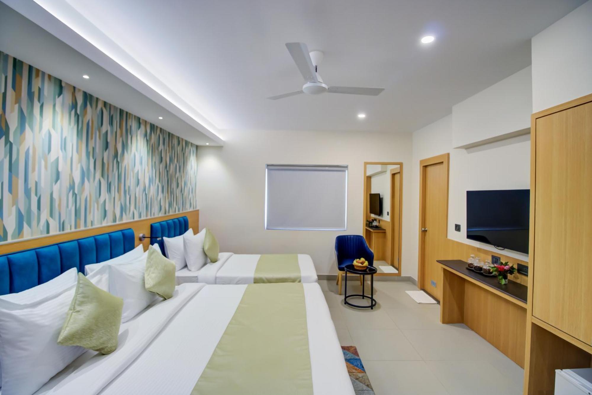 Cozzet Victoria Hotel Bhubaneswar Exterior photo