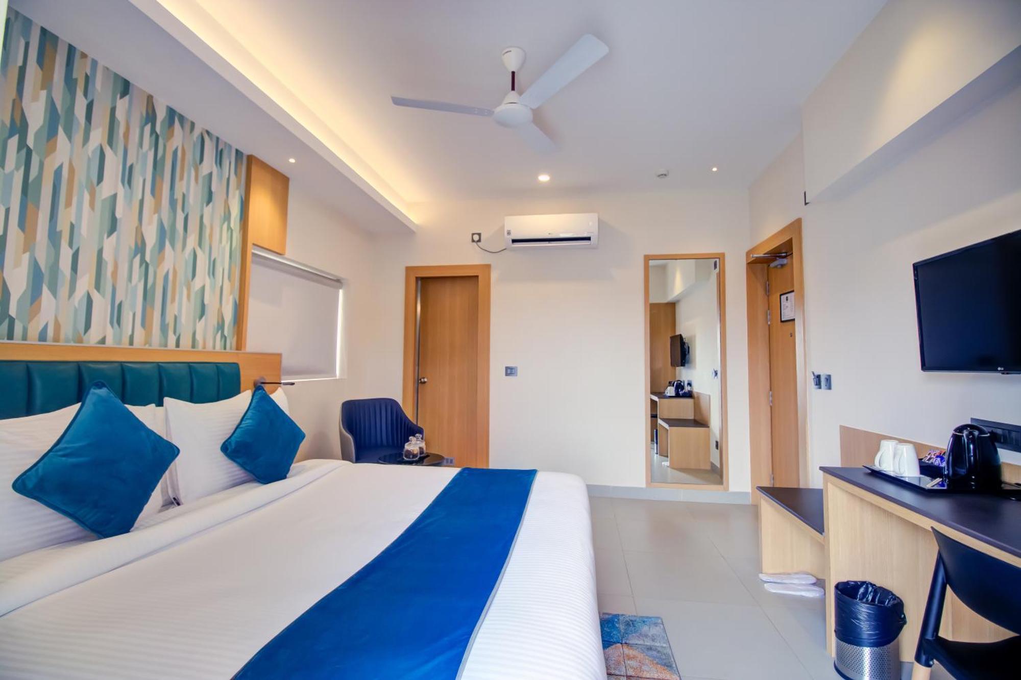 Cozzet Victoria Hotel Bhubaneswar Exterior photo