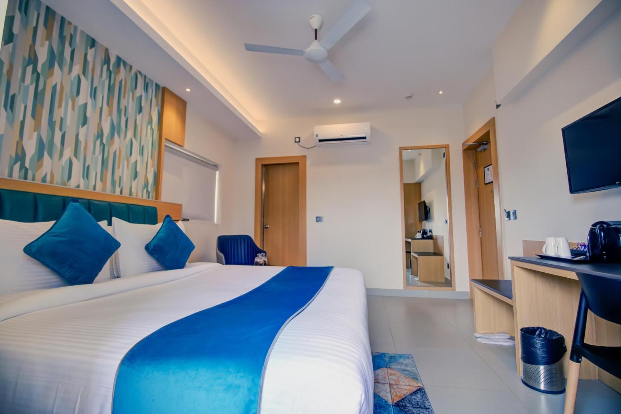 Cozzet Victoria Hotel Bhubaneswar Exterior photo