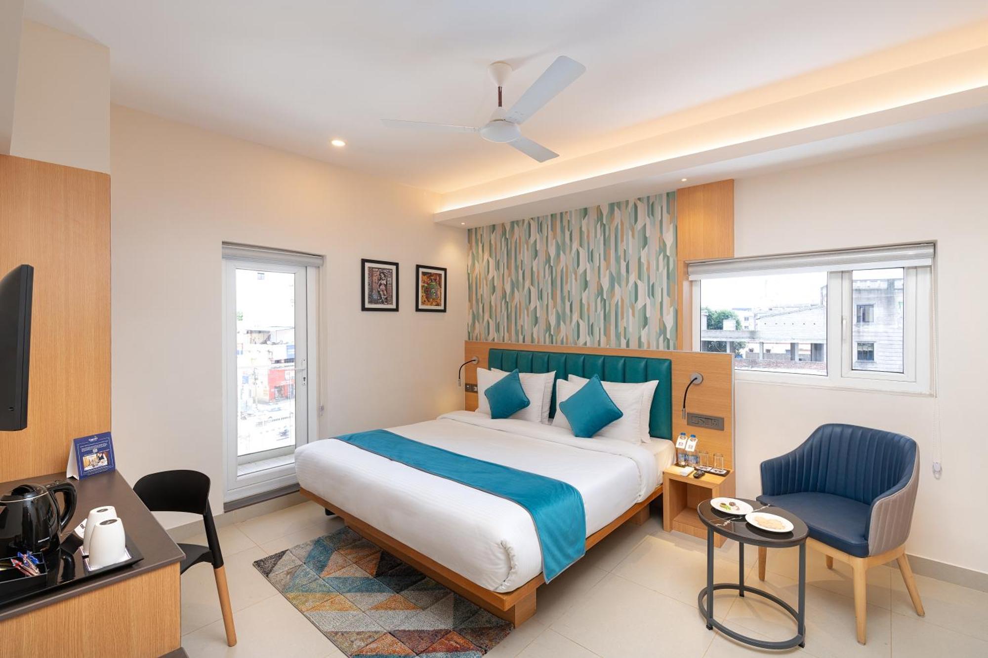 Cozzet Victoria Hotel Bhubaneswar Exterior photo